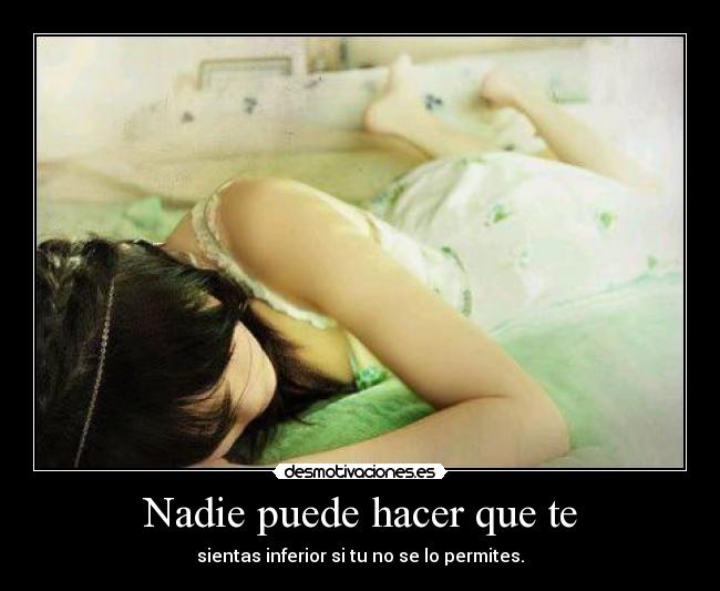 carteles clanvirus dejamos que nos hagan sentir inferiores desmotivaciones