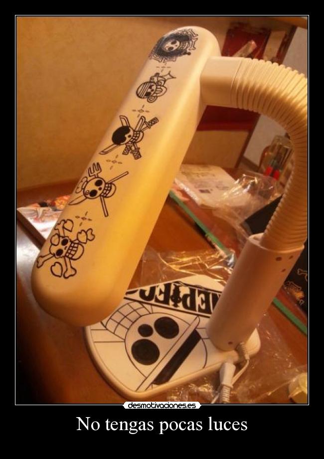 carteles one piece lampara jolly roger tener pocas luces chopper sanji luffy nami brook desmotivaciones