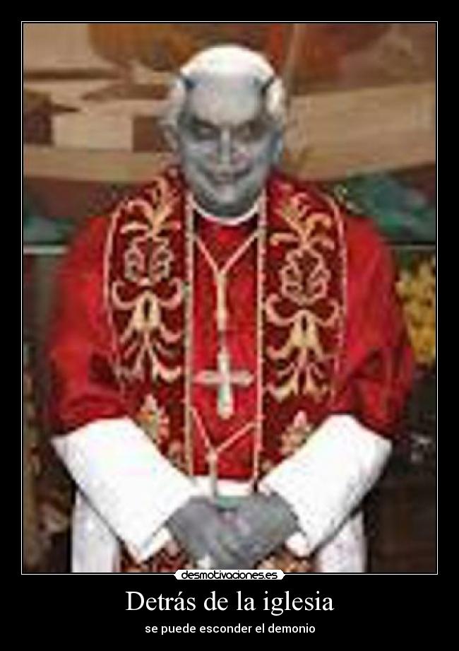 Detrás de la iglesia -