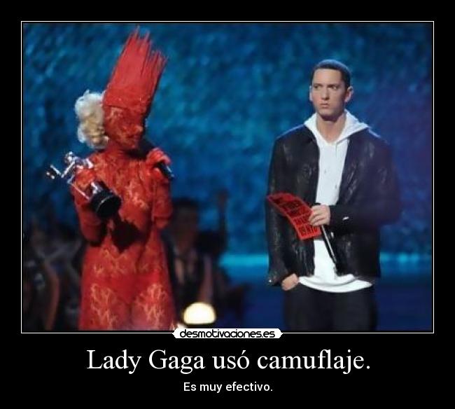 Lady Gaga usó camuflaje. -
