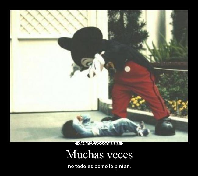 carteles micky mouse acosando una nina pequena desmotivaciones