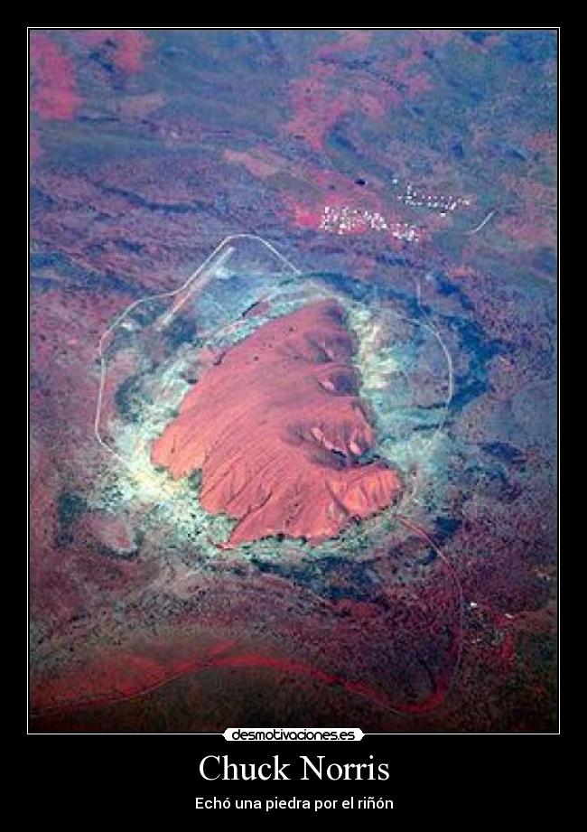 Chuck Norris - Echó una piedra por el riñón