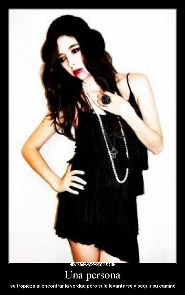 carteles peersoona desmotivaciones