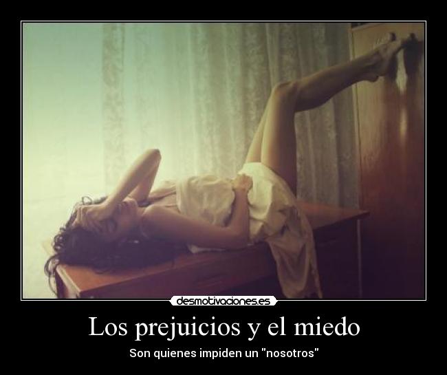 carteles miedo crudarealidad podremos amarnos nos alejamos del miedo seamos timidos desmotivaciones