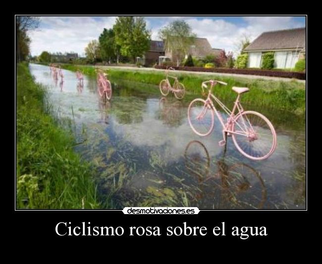 Ciclismo rosa sobre el agua - 