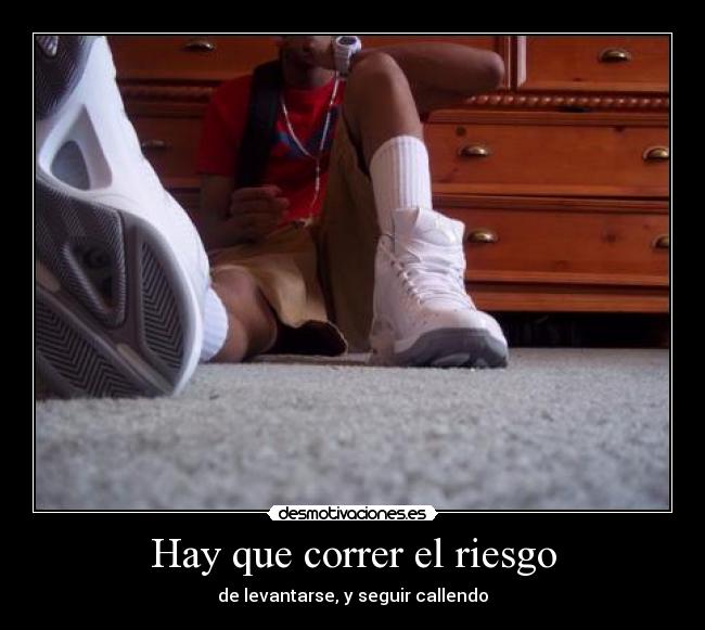 carteles volvi subir eterna soledad metalmonkey clubkumo enanitos verdes lol triste desmotivaciones