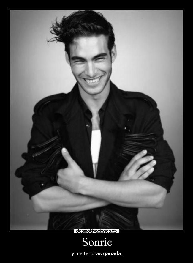 Sonríe -