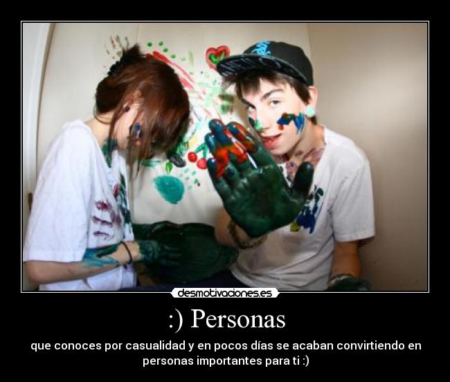 :) Personas -