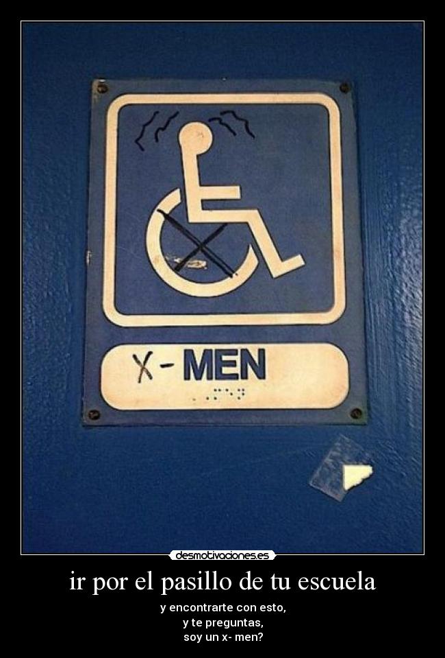 ir por el pasillo de tu escuela -