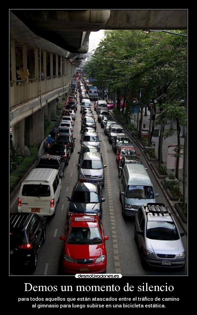 carteles silencio trafico bicicleta desmotivaciones