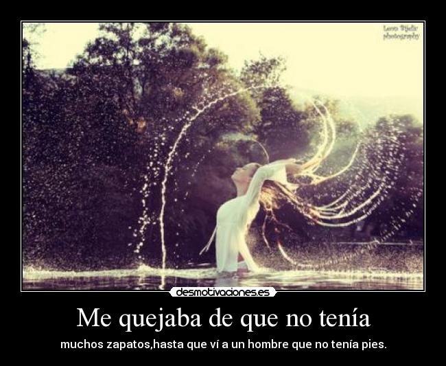 carteles mujer agua lago zapatos pies desmotivaciones