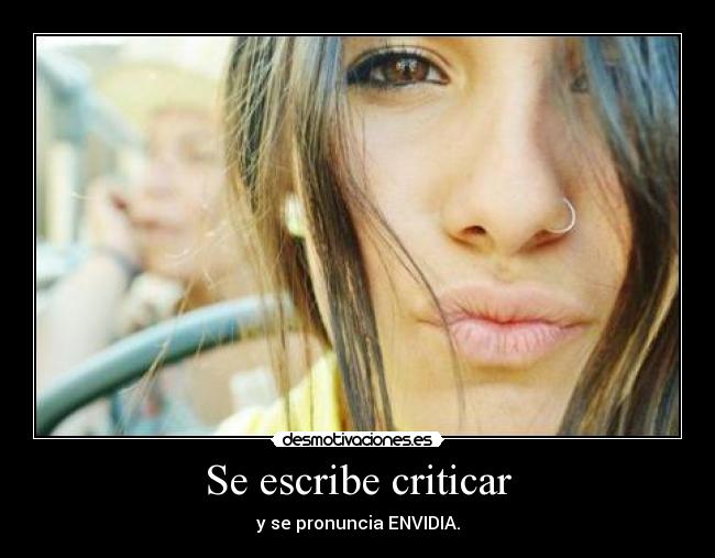 Se escribe criticar - 