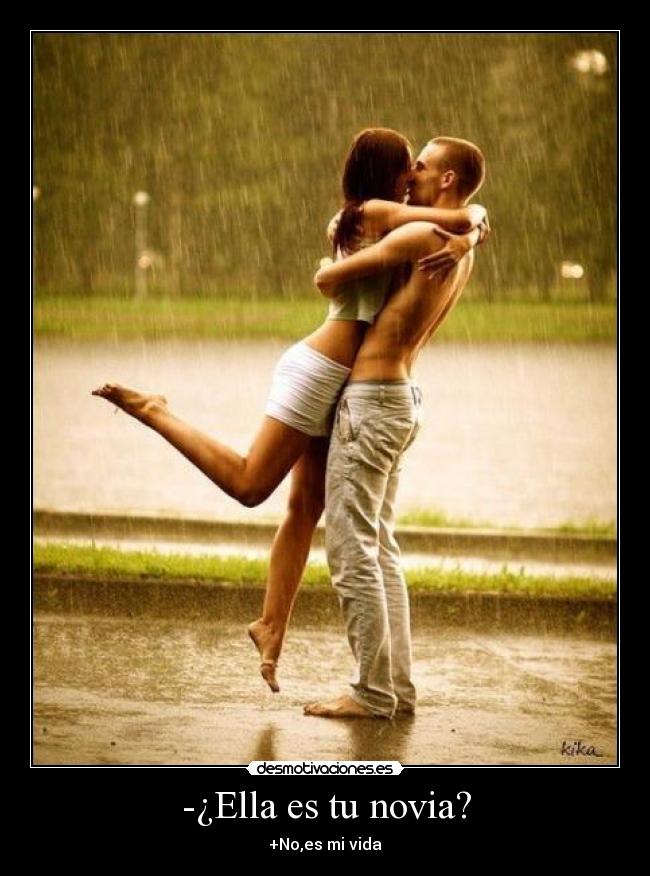 -¿Ella es tu novia? -