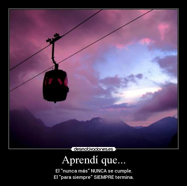 carteles violeta papapitufo desmotivaciones