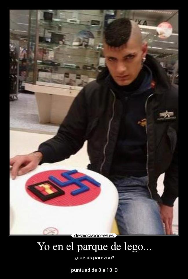 Yo en el parque de lego... - ¿qúe os parezco?
puntuad de 0 a 10 :D