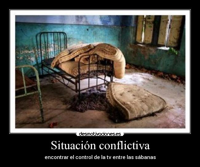 Situación conflictiva - encontrar el control de la tv entre las sábanas
