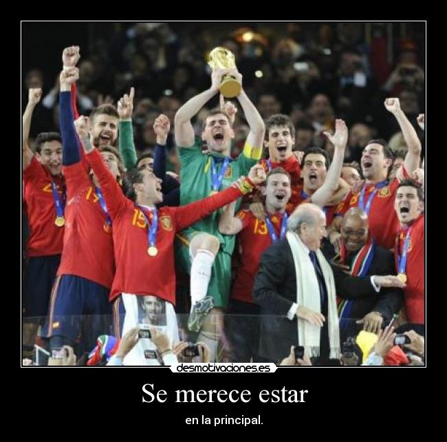 Se merece estar - en la principal.