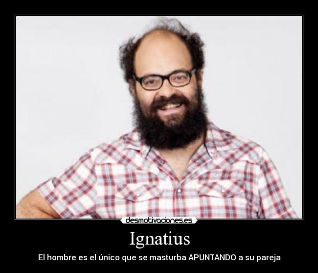 carteles puesto apuntando mayuscula porque hay sube entonacion voz desmotivaciones