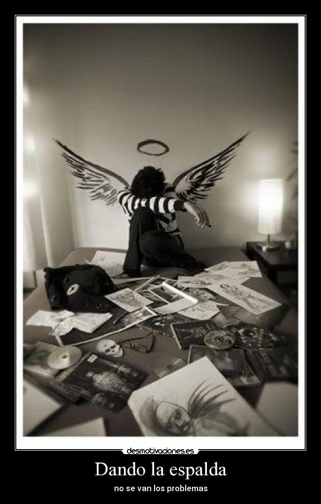 Dando la espalda -