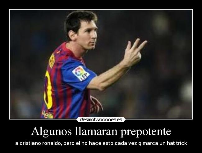 Algunos llamaran prepotente - a cristiano ronaldo, pero el no hace esto cada vez q marca un hat trick