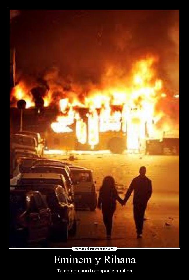 Eminem y Rihana - Tambien usan transporte publico