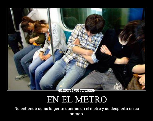 EN EL METRO -