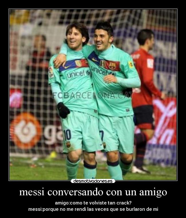 messi conversando con un amigo -