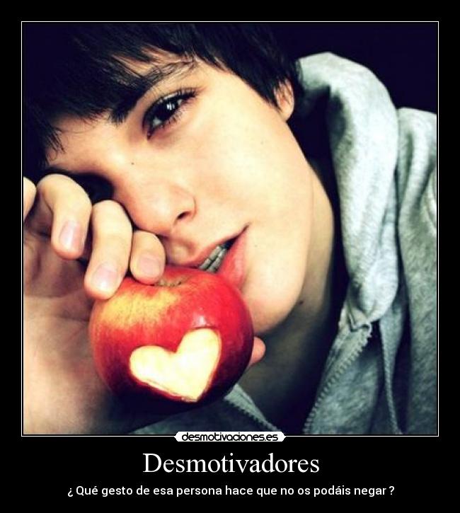 Desmotivadores - ¿ Qué gesto de esa persona hace que no os podáis negar ?