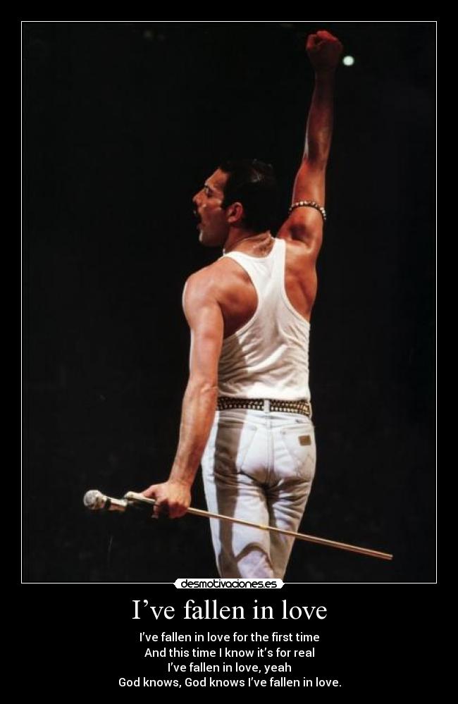 I’ve fallen in love - I’ve fallen in love for the first time
And this time I know it’s for real
I’ve fallen in love, yeah
God knows, God knows I’ve fallen in love.