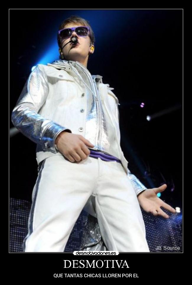 DESMOTIVA - QUE TANTAS CHICAS LLOREN POR EL