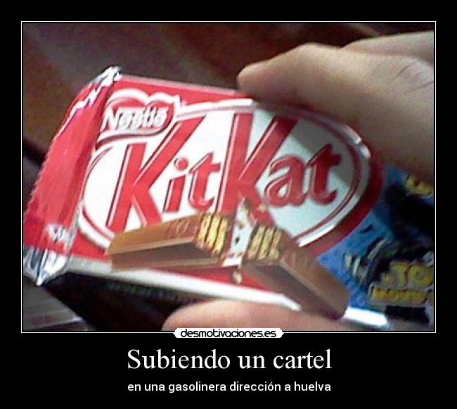 Subiendo un cartel - 