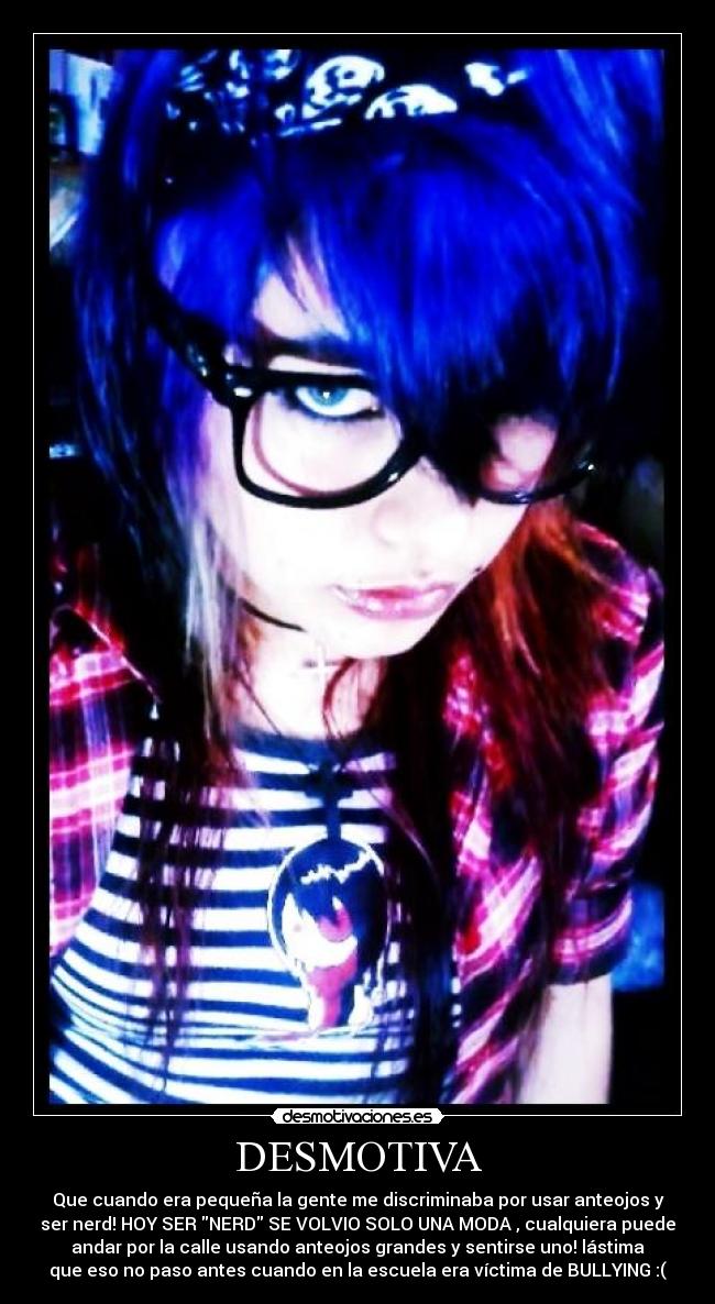 carteles ser nerd desmotivaciones