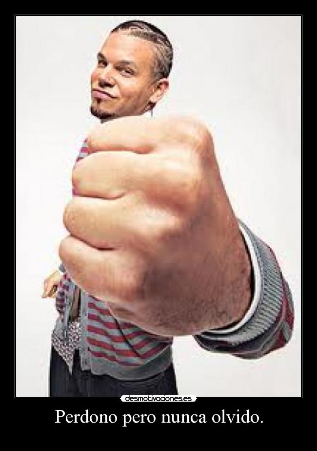 carteles calle rene perez desmotivaciones