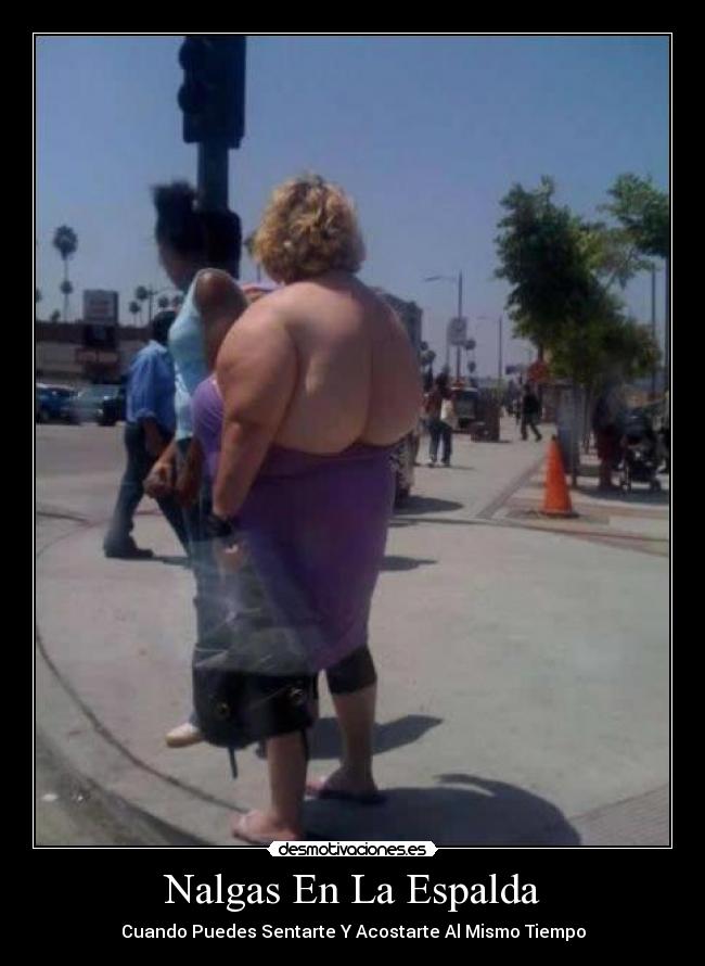 Nalgas En La Espalda -