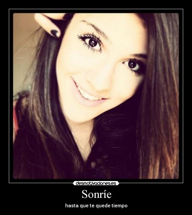 carteles sonrie desmotivaciones