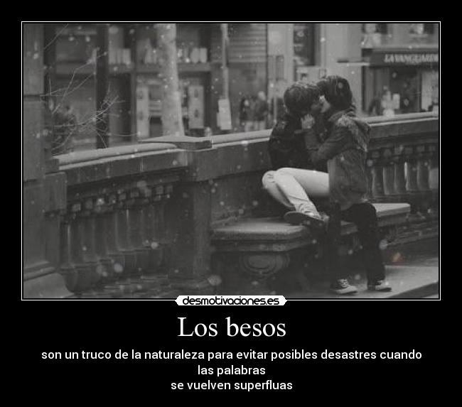 carteles besos besos kixking desmotivaciones