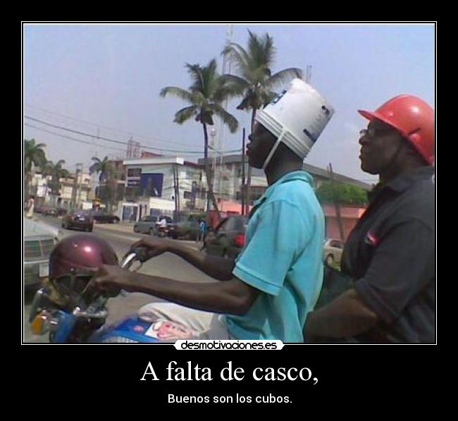 A falta de casco, - 