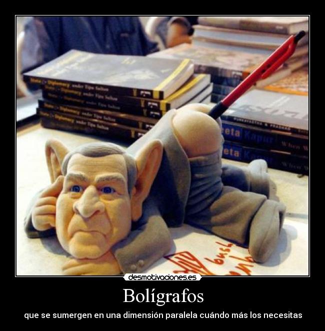 Bolígrafos - que se sumergen en una dimensión paralela cuándo más los necesitas