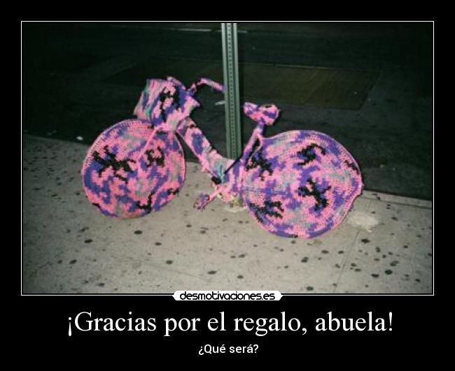 ¡Gracias por el regalo, abuela! - ¿Qué será?