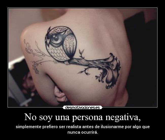 carteles pequenii fell love desmotivaciones