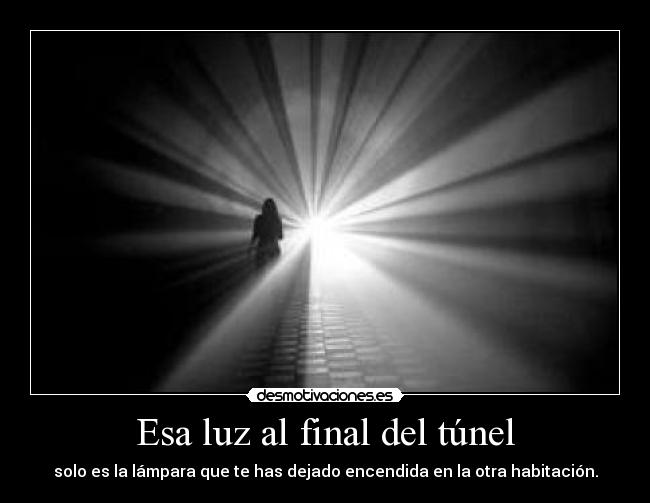 carteles misetiquetassonmias las lamparas deberian apagarse solas desmotivaciones