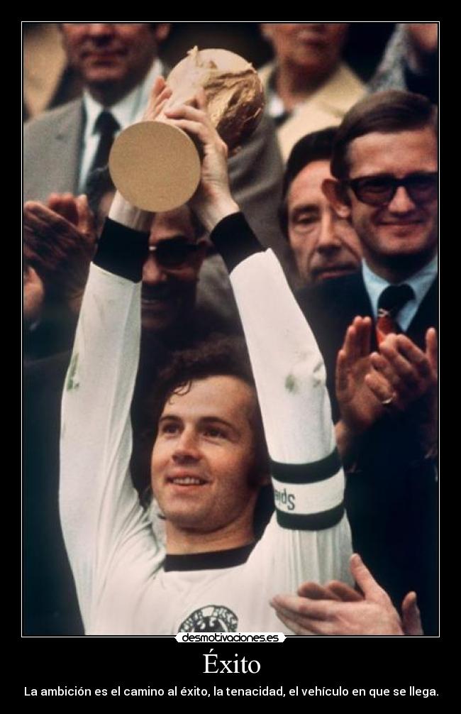 Éxito -