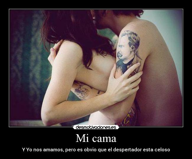 Mi cama - Y Yo nos amamos, pero es obvio que el despertador esta celoso