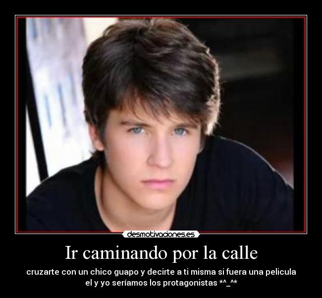 Ir caminando por la calle - 