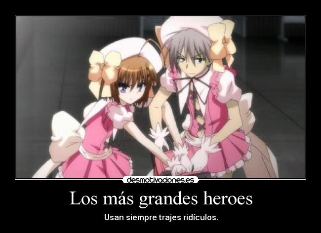 Los más grandes heroes - Usan siempre trajes ridículos.