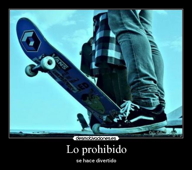 carteles prohibido waltk holahola d17 desmotivaciones