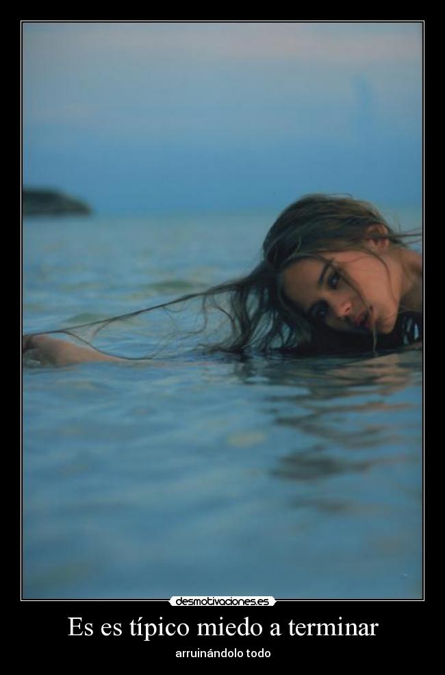 carteles miedo nomiresaqui elclanviral toslocos lilyjames call name porque desmotivaciones