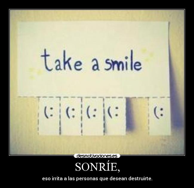 SONRÍE, - 