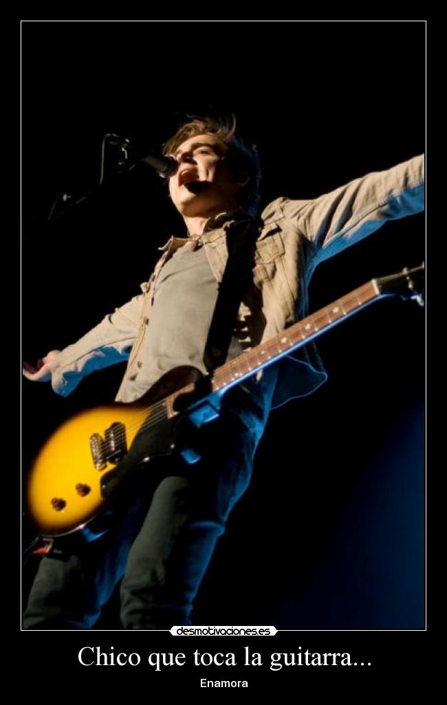 Chico que toca la guitarra... - 