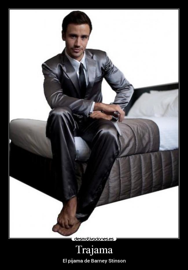 Trajama - El pijama de Barney Stinson